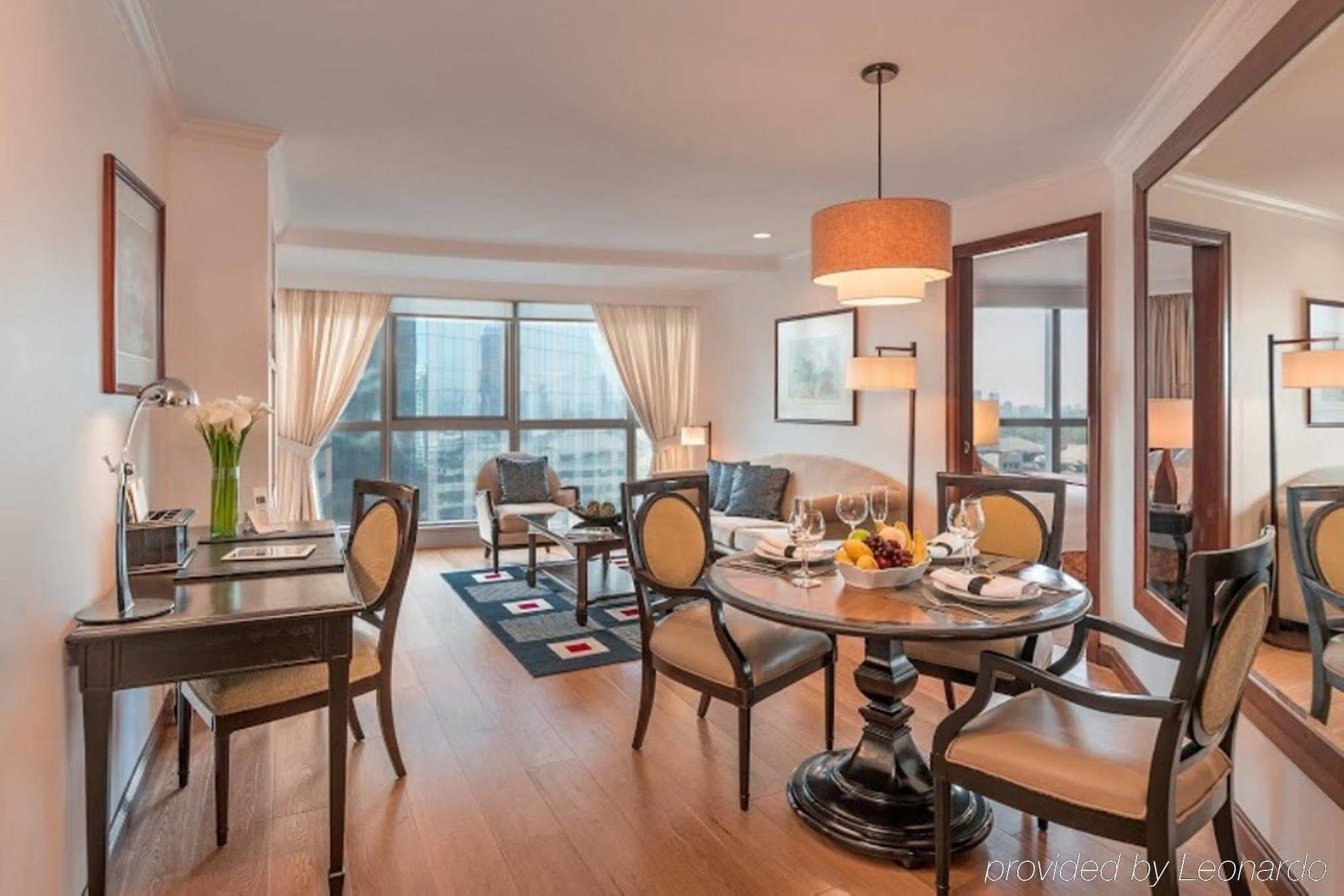 Discovery Suites Manila, Philippines Pasig City Buitenkant foto